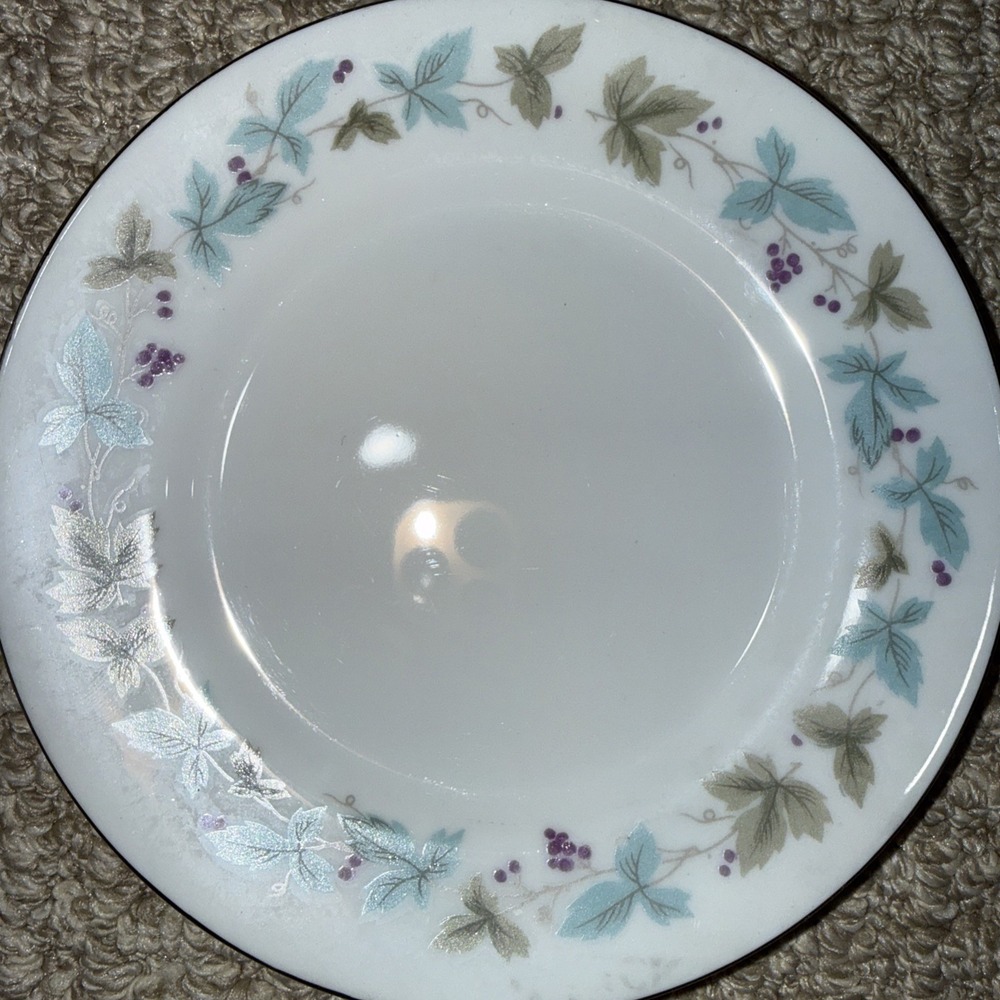 Vintage Fine China Japan 6701‎ Bread Cake Plate 6.5"